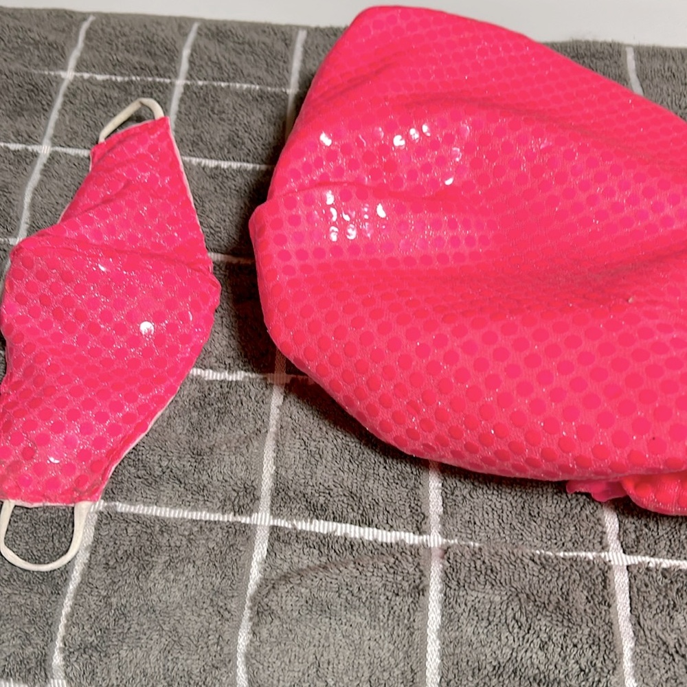 Hair bonnet with matching mask